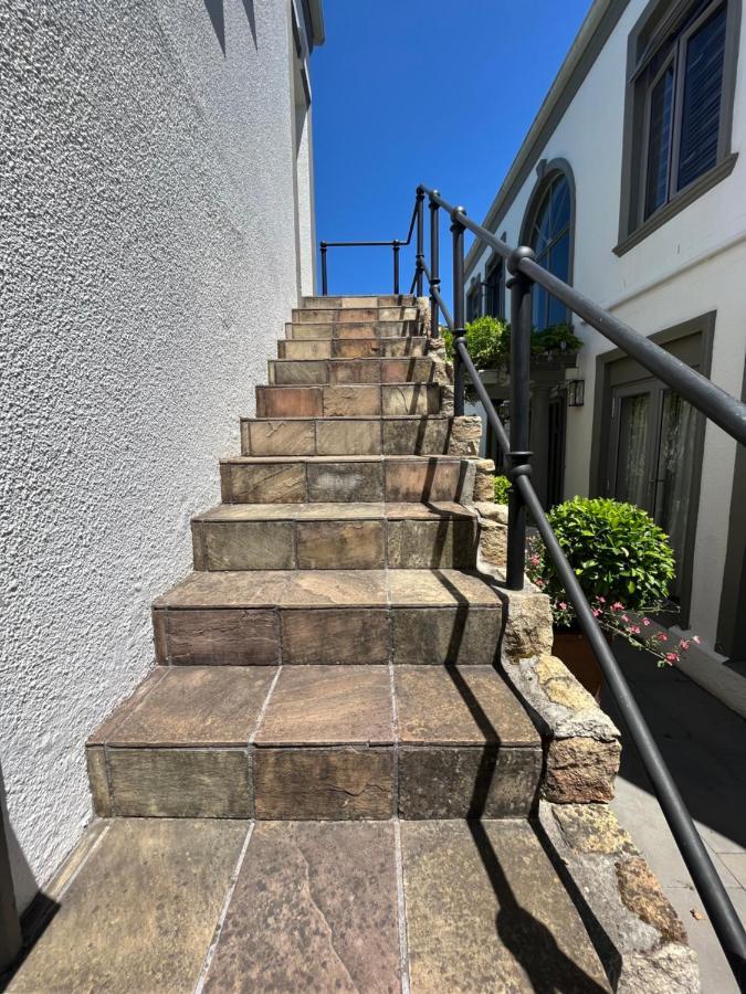 Esme Road - We Have No Loadshedding! Apartment Cape Town Exterior photo
